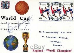 BOBBY MOORE Vintage Autographed Signed Commemorative First Day Cover 1966